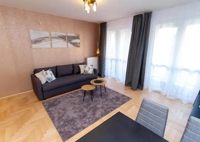 Gozsdu White Raven 105 - Free Parking, Terrace Apartamento