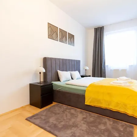 아파트 Gozsdu White Raven 105 - Free Parking, Terrace 부다페스트