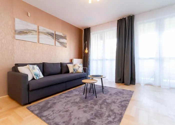 Daire Gozsdu White Raven 105 - Free Parking, Terrace *